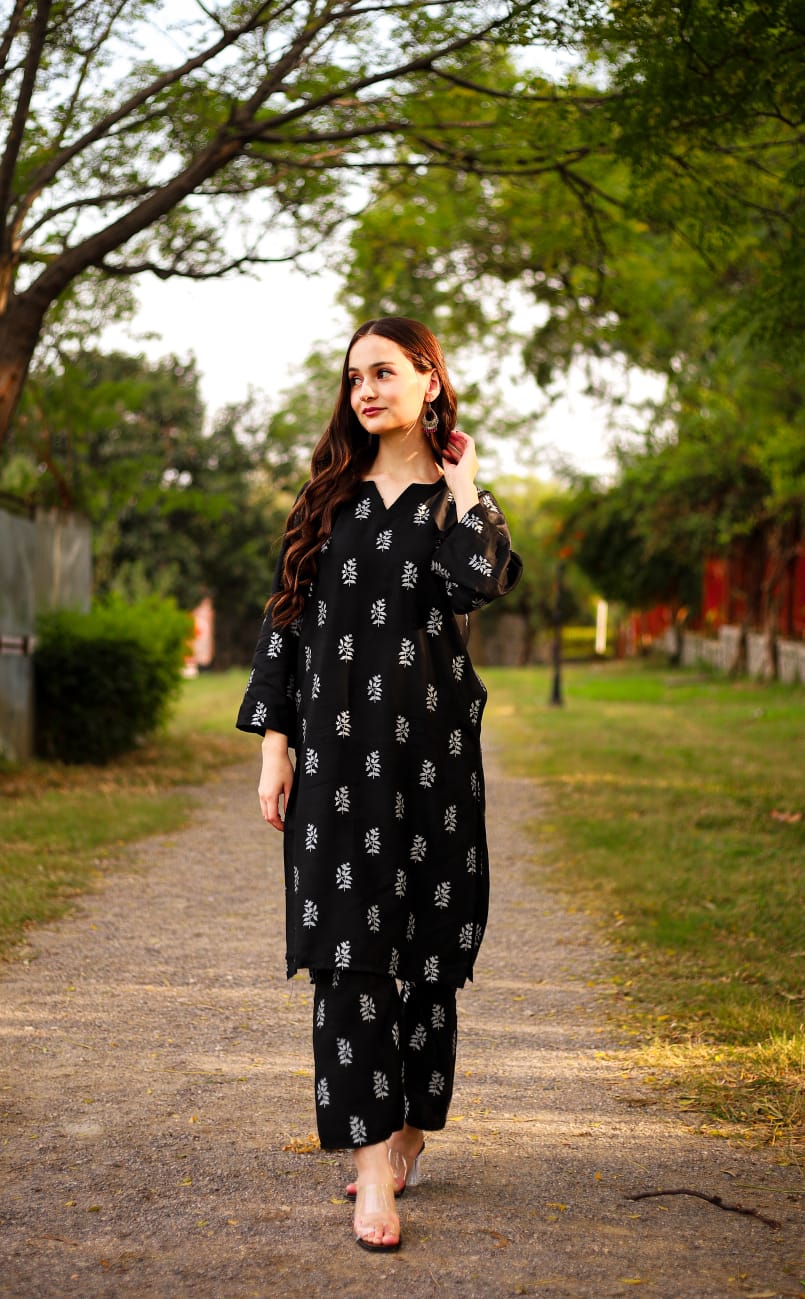 Block printed 2pcs